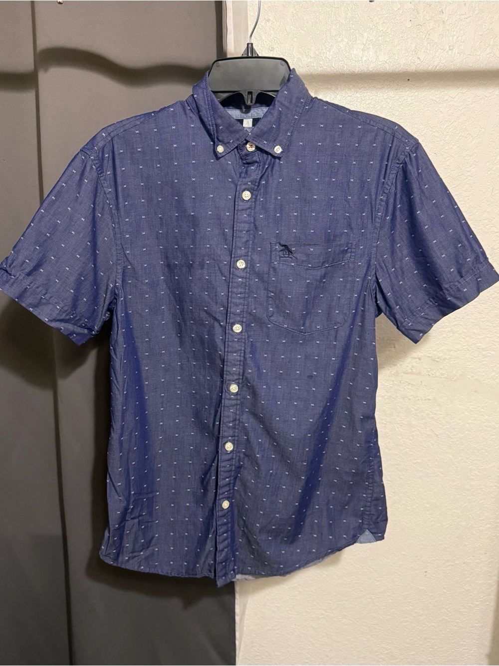 Original Penguin Short-Sleeve Button-Down Shirt in Navy with Subtle Dot Pattern